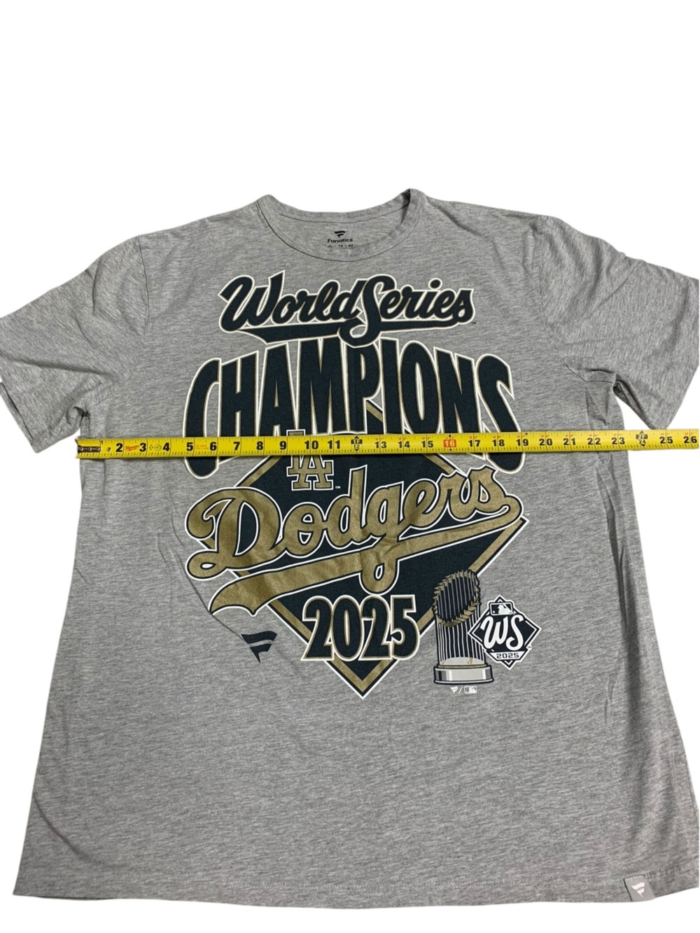 Los Angeles Dodgers 2025 World Series Champions Fanatics T-Shirt XL Gray - Picture 7 of 8